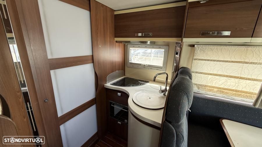 McLouis Nevis 876G 2.3 MJ 150cv c.central - 35