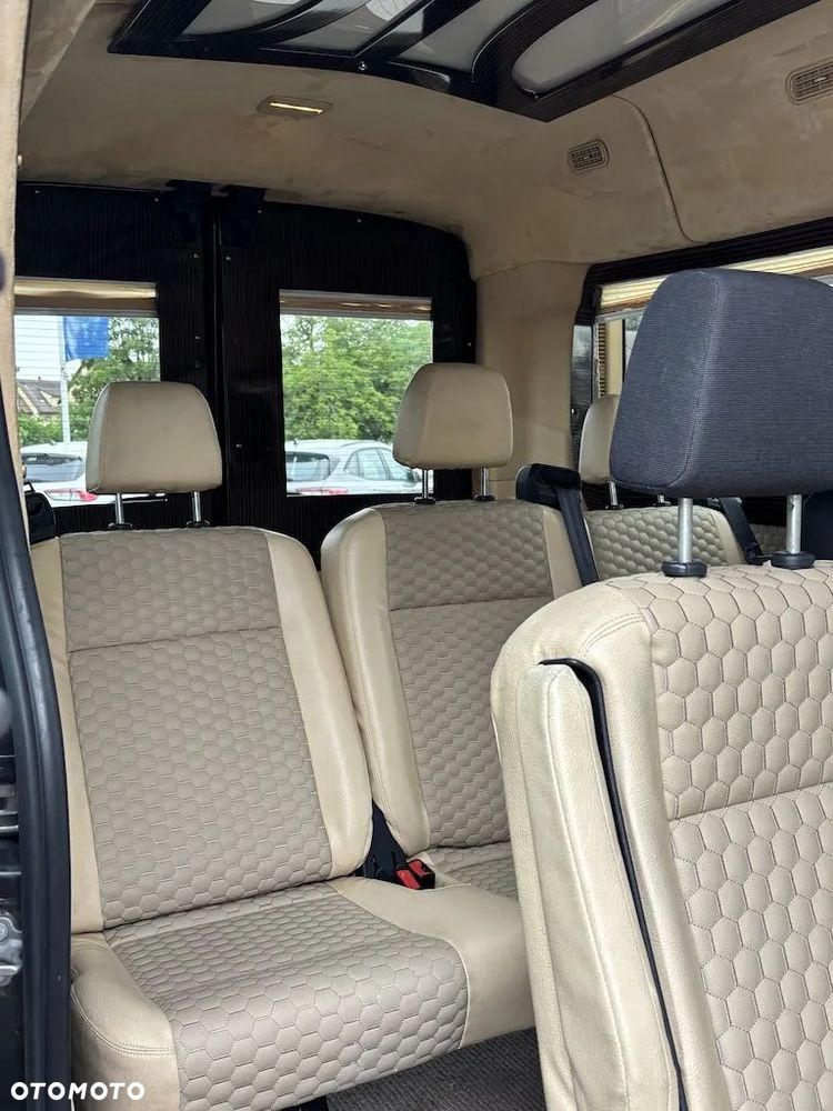 Ford Transit - 11