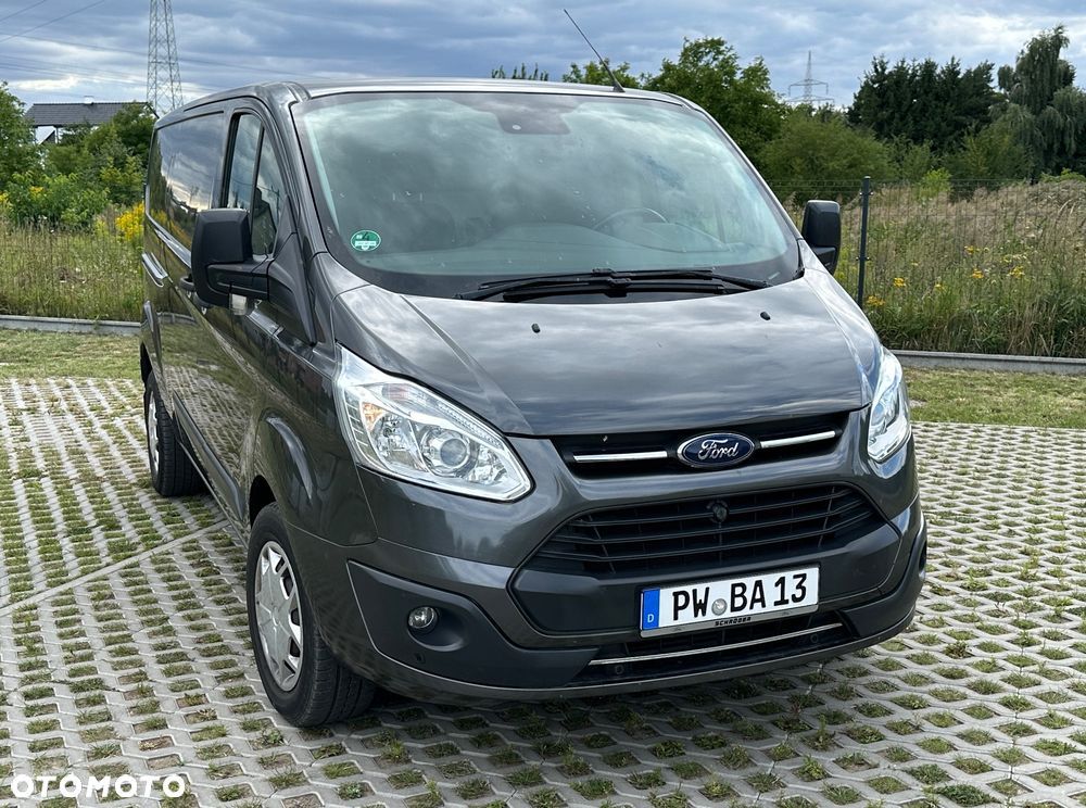 Ford Transit Custom 310 L2H1 Limited - 1