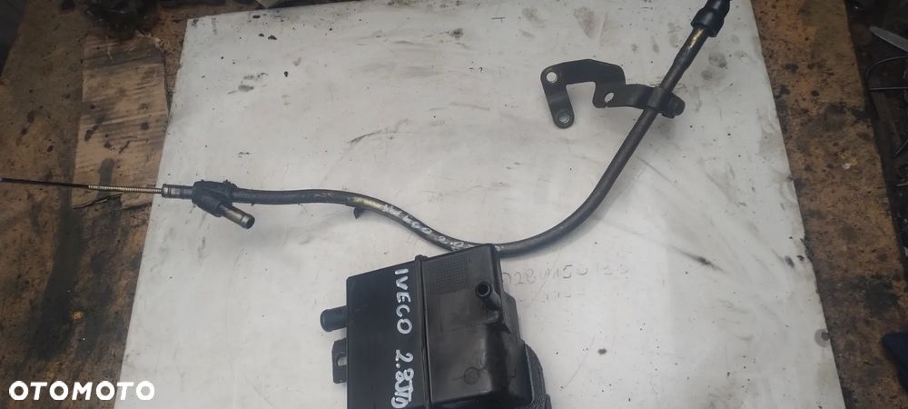 IVECO DAILY 2,8jtd bagnet miarka oleju separator odma - 1