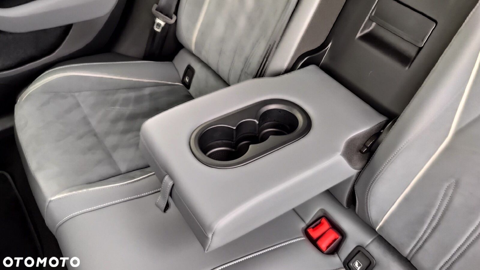 Volkswagen Passat 1.5 TSI eHybrid PHEV Business DSG - 36