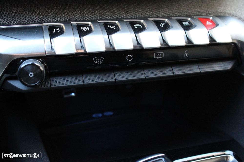 Peugeot 5008 PureTech 130 EAT8 Stop & Start Allure - 27