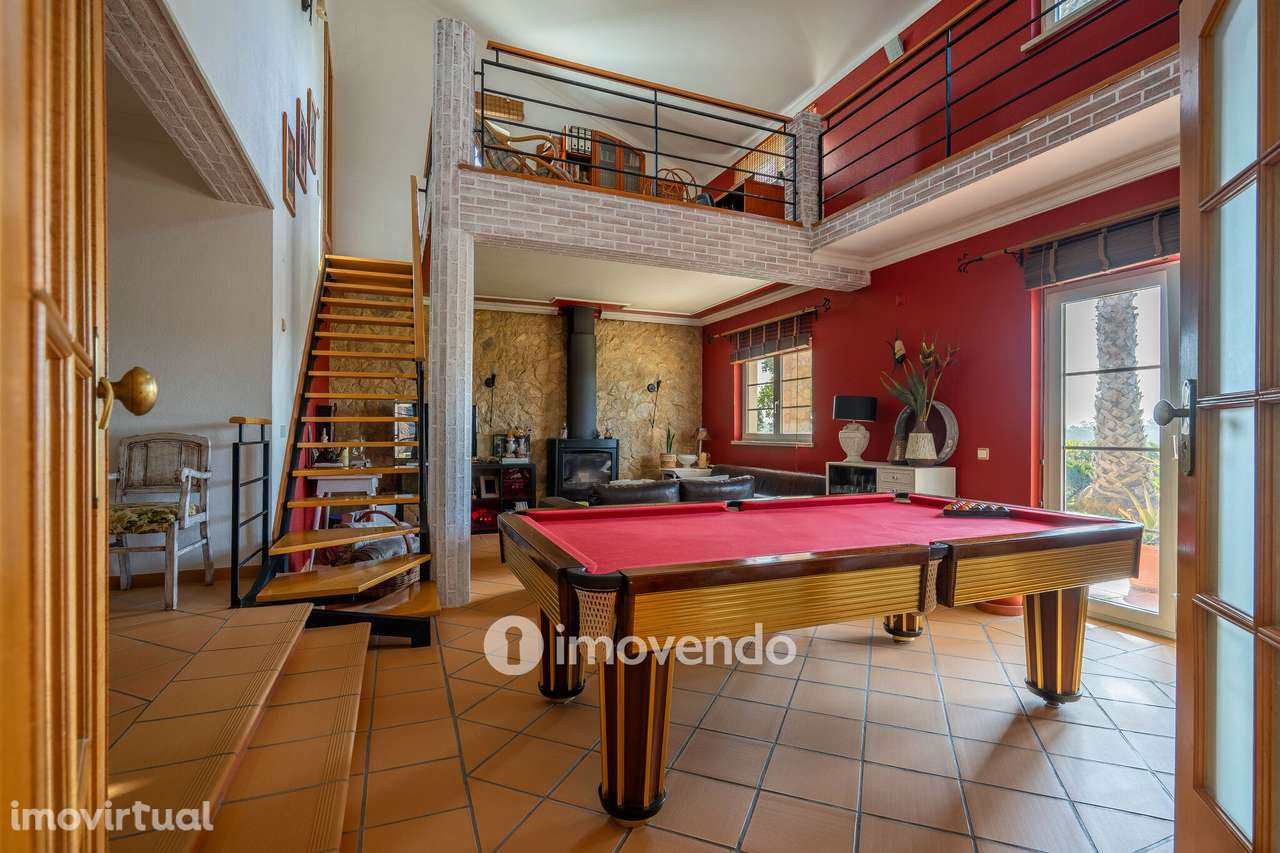 Moradia T3+1 com terreno com jardim, piscina e garagem, em Alenquer - Grande imagem: 4/60