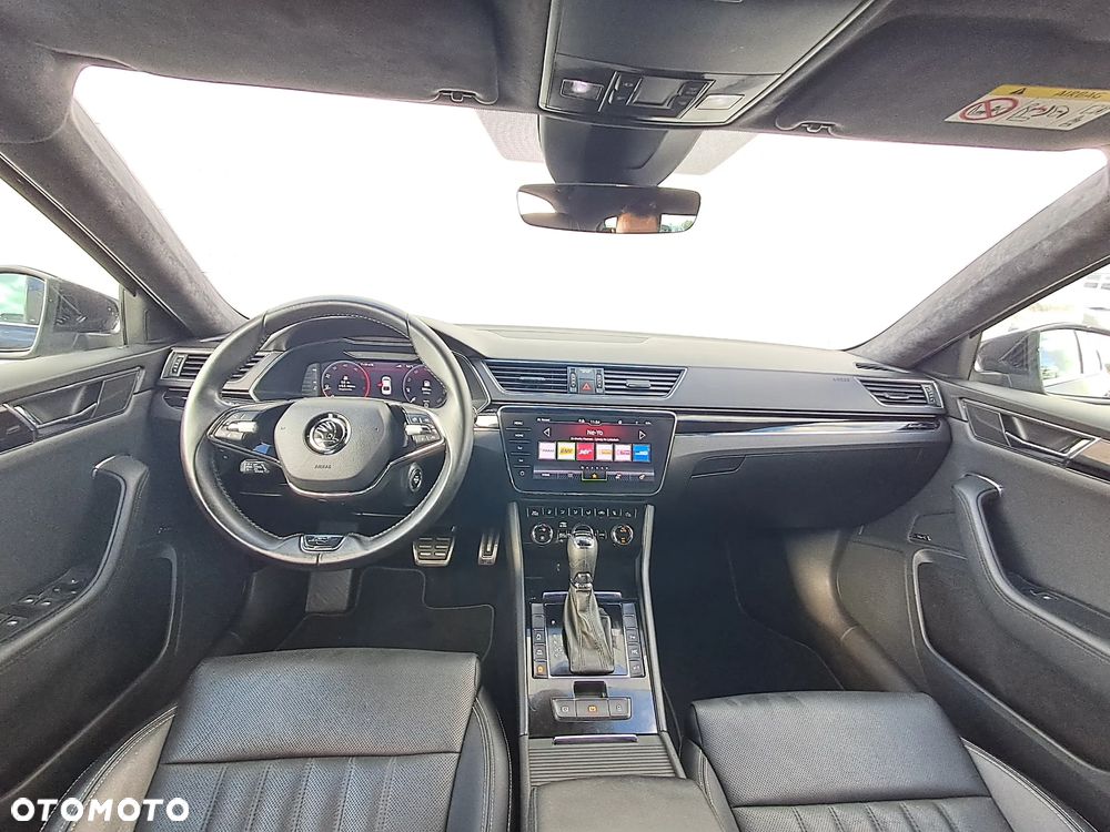 Skoda Superb 2.0 TDI SCR 4x4 L&K DSG - 10