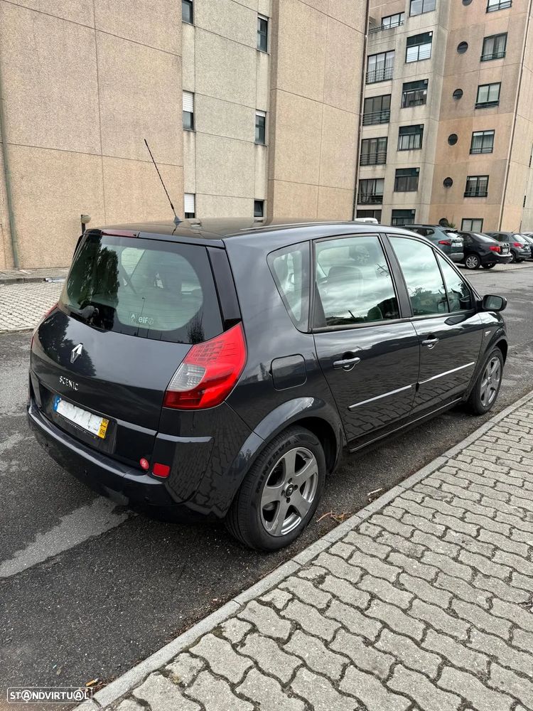 Renault Scénic - 6