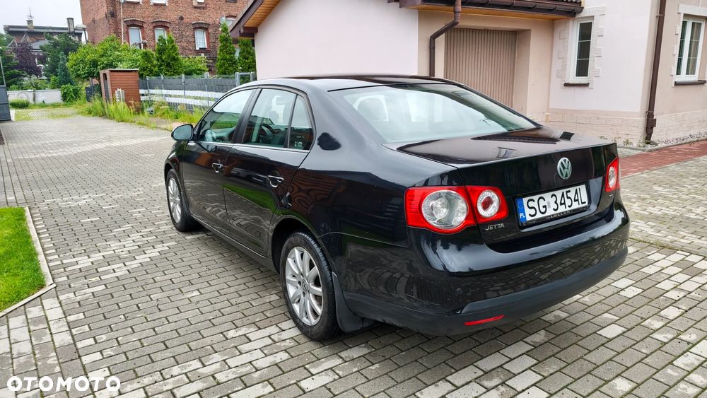 Volkswagen Jetta 1.4 TSI Comfortline - 13