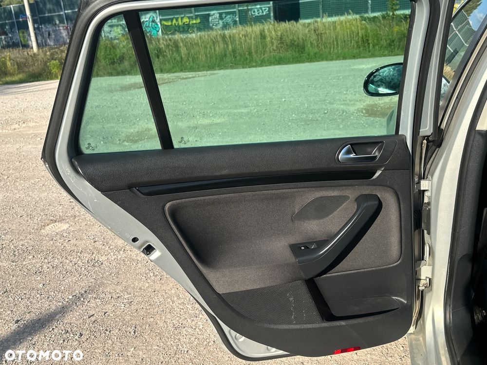 Volkswagen Golf 1.4 TSI Comfortline - 31