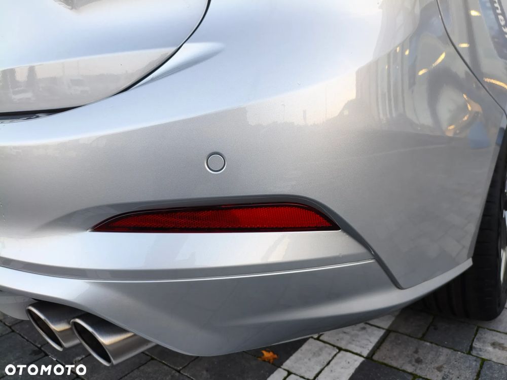 Ford Focus 1.0 EcoBoost mHEV ST-Line X - 12