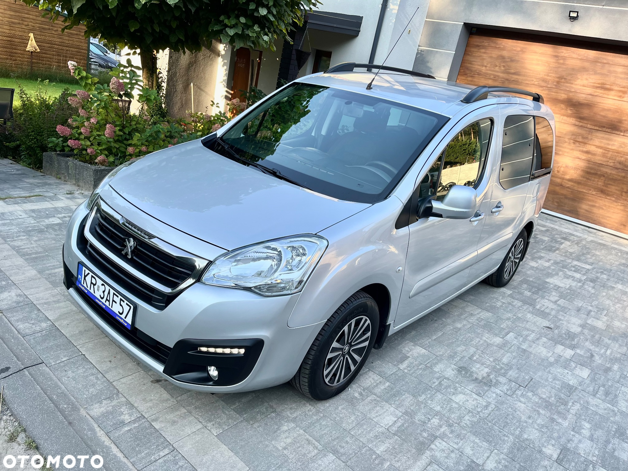 Peugeot Partner 1.6 BlueHDi Outdoor - 9