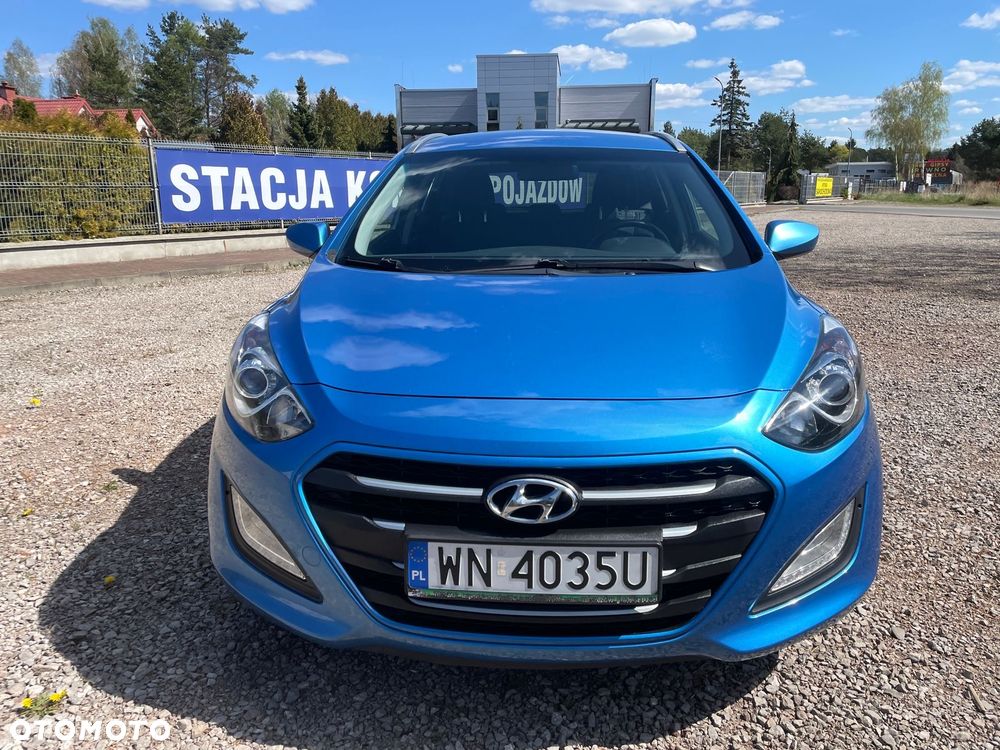 Hyundai i30 1.6 CRDi BlueDrive Premium - 2