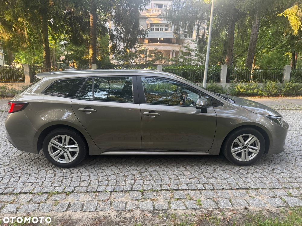 Toyota Corolla - 6
