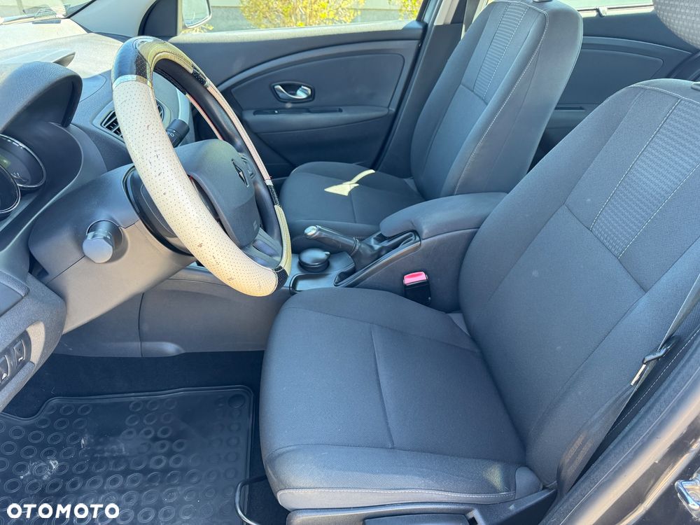 Renault Fluence - 14