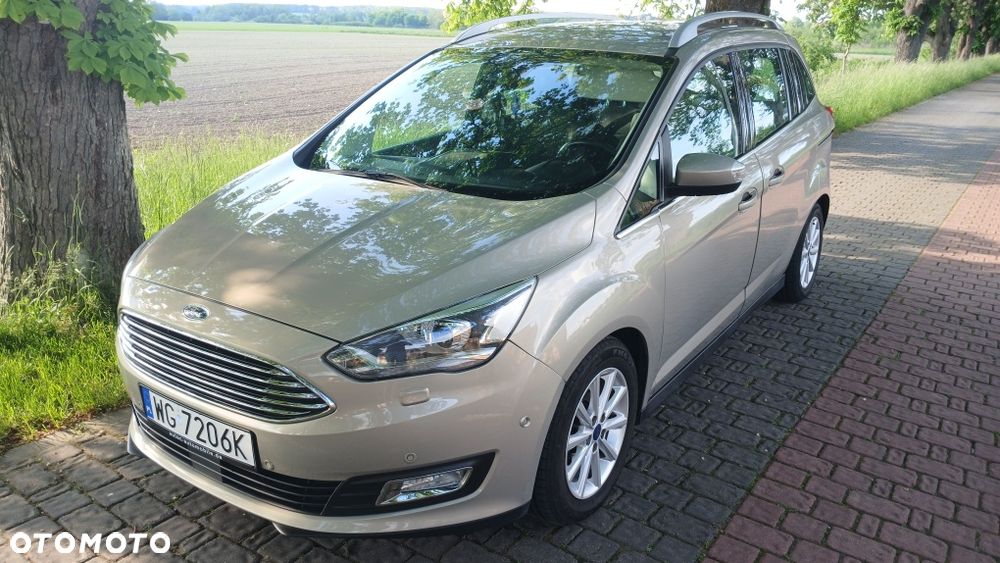 Ford Grand C-MAX - 1