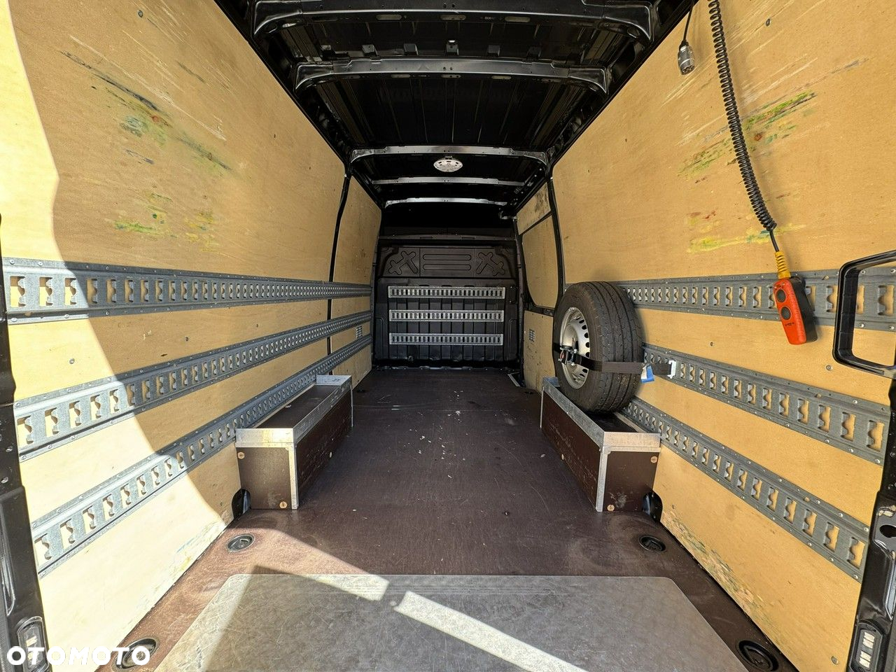 Iveco Daily 35S18 - 14