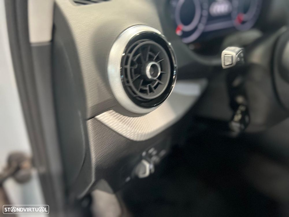 Audi Q2 30 TFSI Advanced - 16