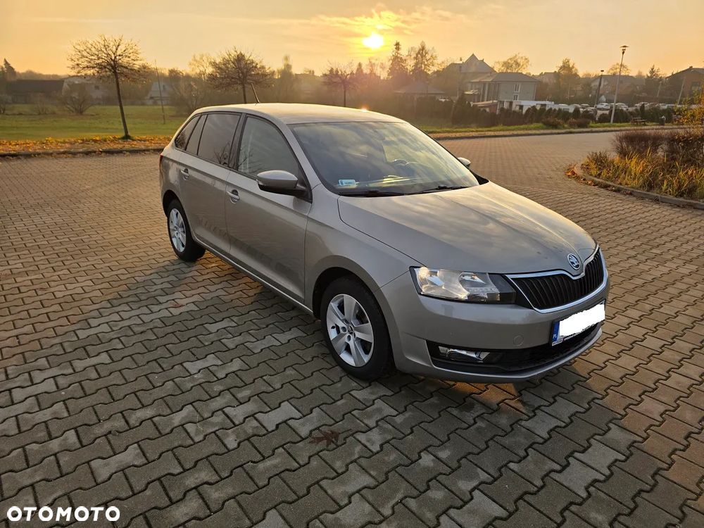 Skoda RAPID Spb 1.0 TSI Style - 4