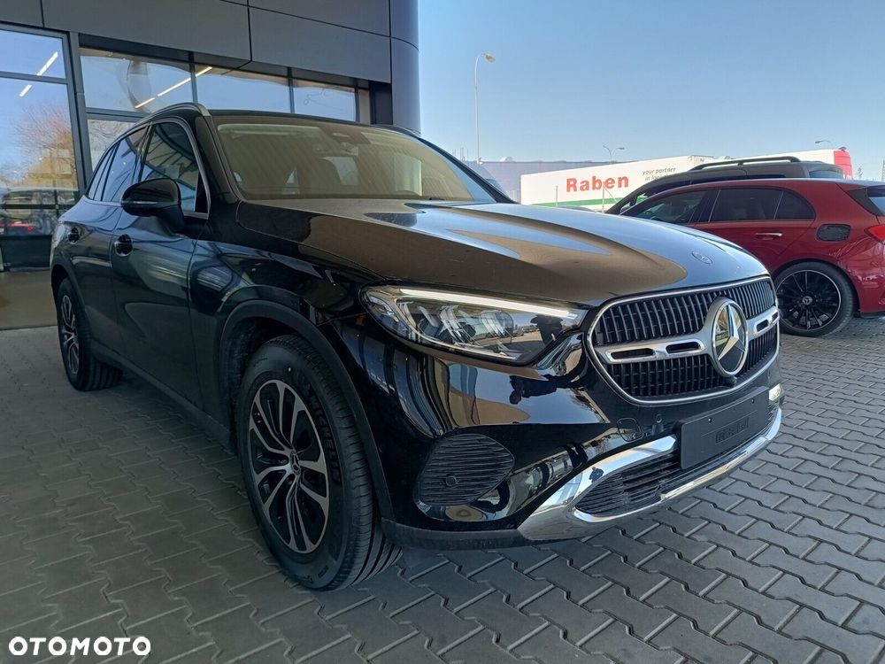 Mercedes-Benz GLC - 4