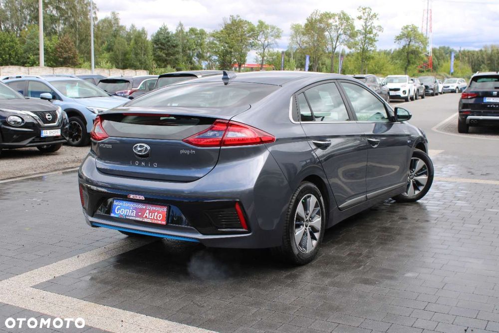 Hyundai IONIQ - 6