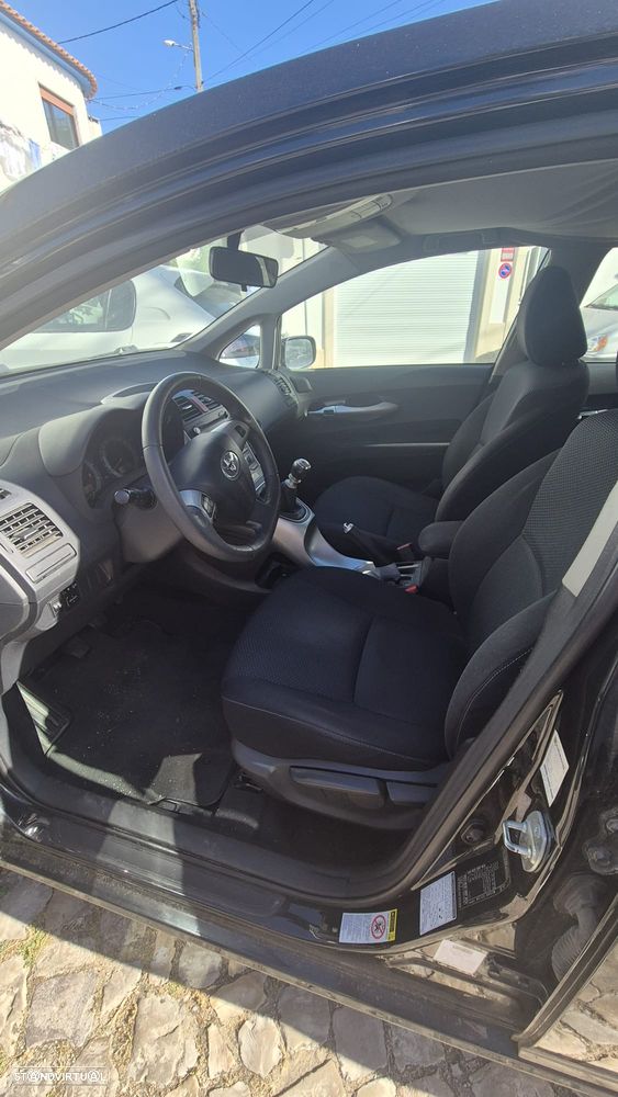 Toyota Auris 1.4 D-4D ACtive+AC 110g - 5