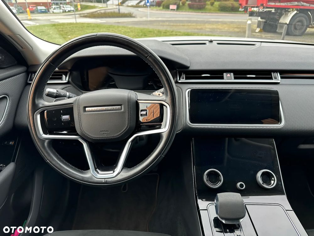 Land Rover Range Rover Velar P400e - 12