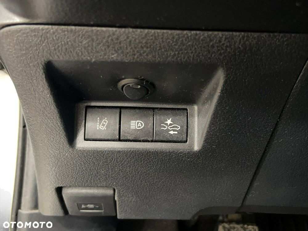 Toyota Yaris - 25
