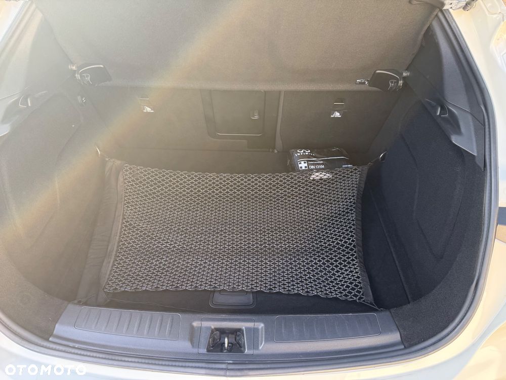 Infiniti Q30 2.2d Premium Tech AWD 7DCT - 13