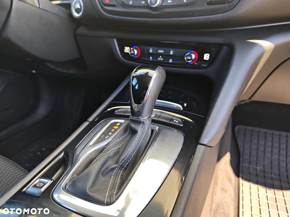Opel Insignia 1.5 T GPF Innovation S&S - 19
