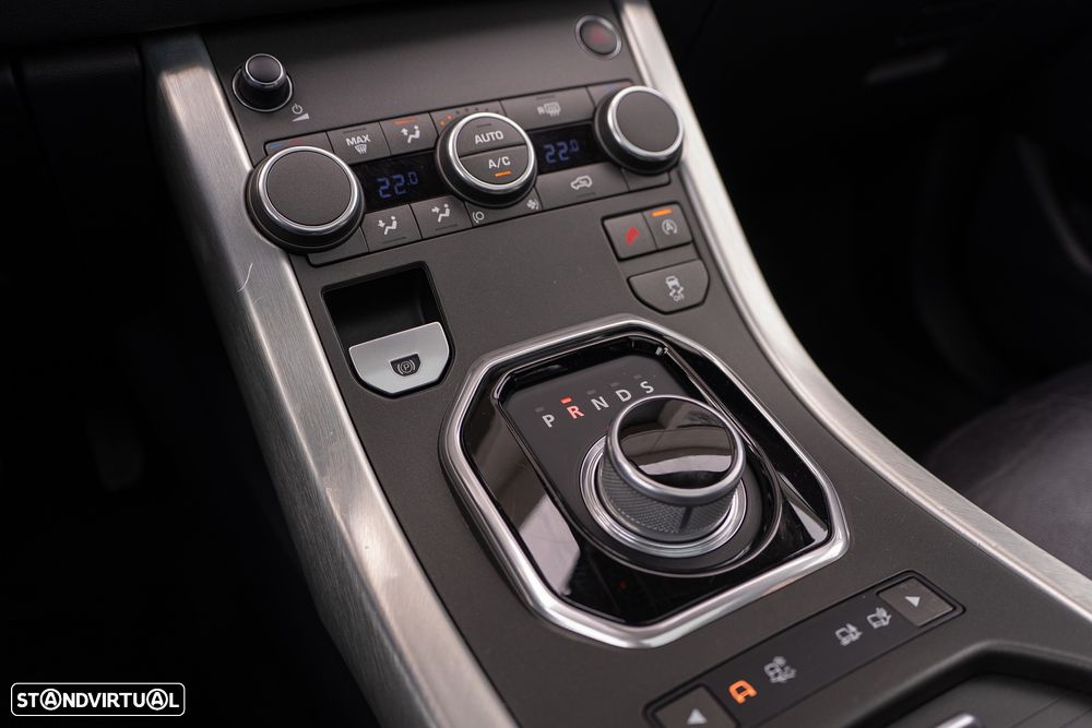 Land Rover Range Rover Evoque 2.0 TD4 SE Auto - 28