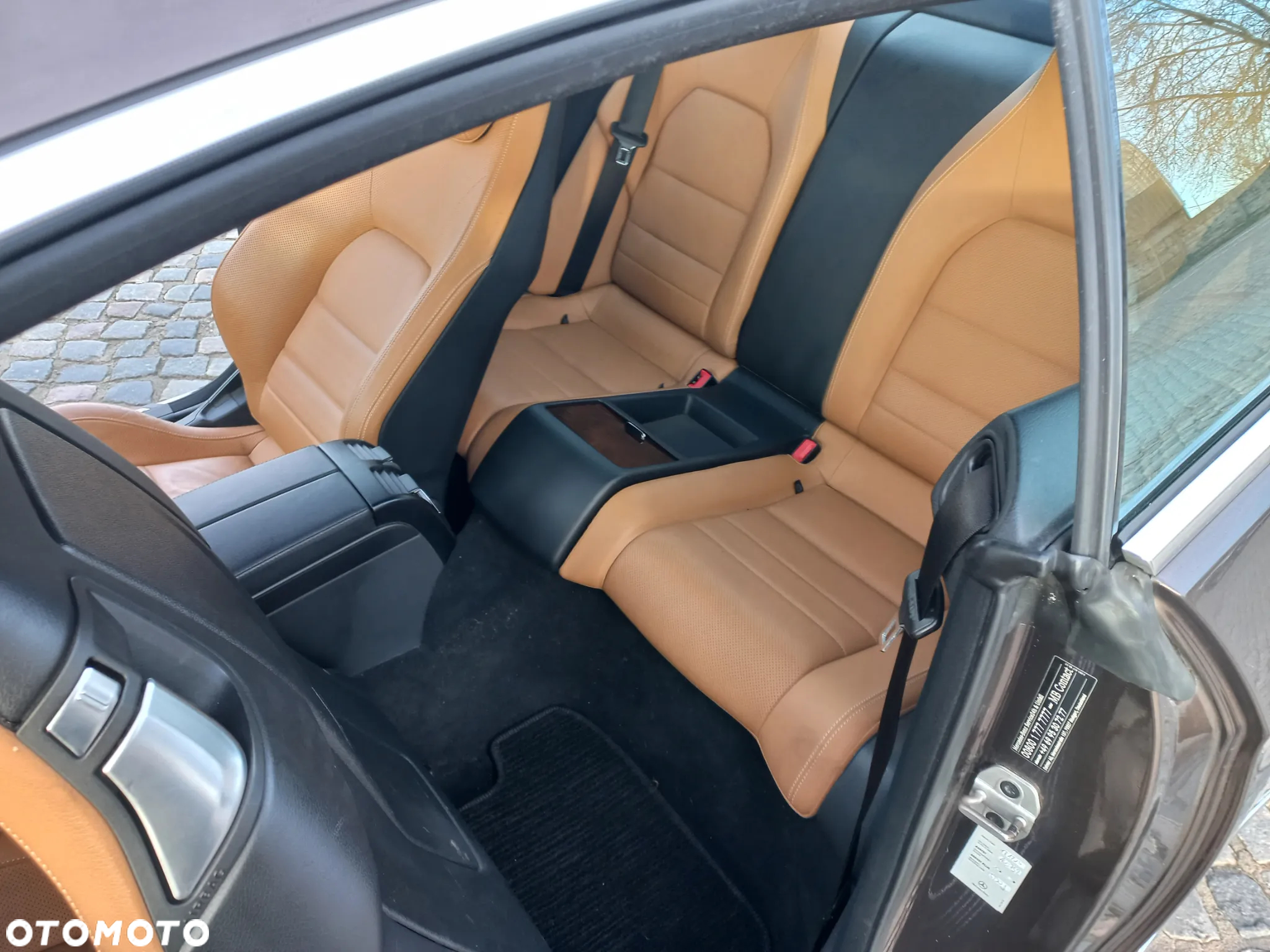 Mercedes-Benz Klasa E 350 BlueTEC Coupe 7G-TRONIC - 7