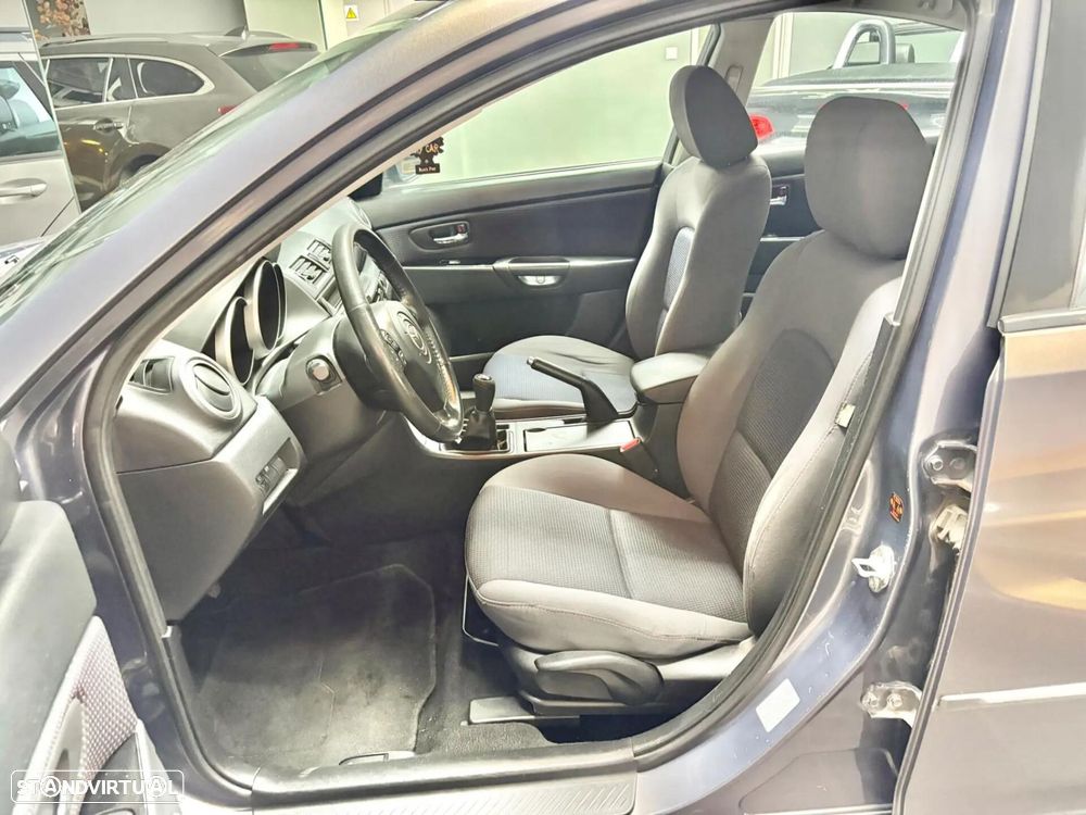 Mazda 3 Sedan MZ-CD 1.6 Exclusive Plus - 4