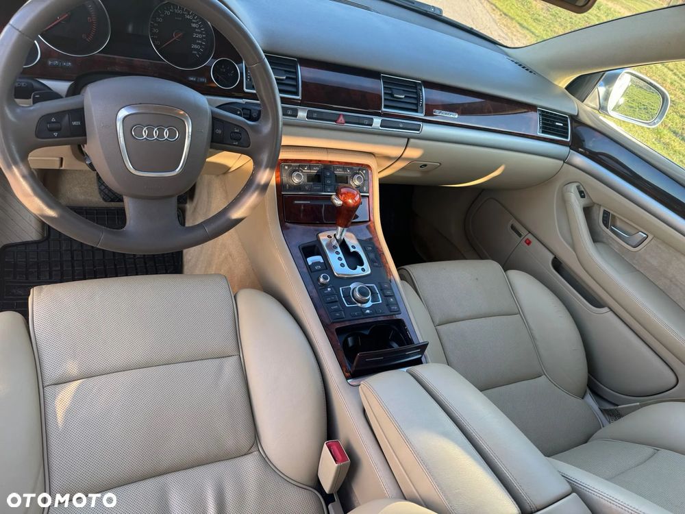 Audi A8 4.2 TDI Quattro - 6