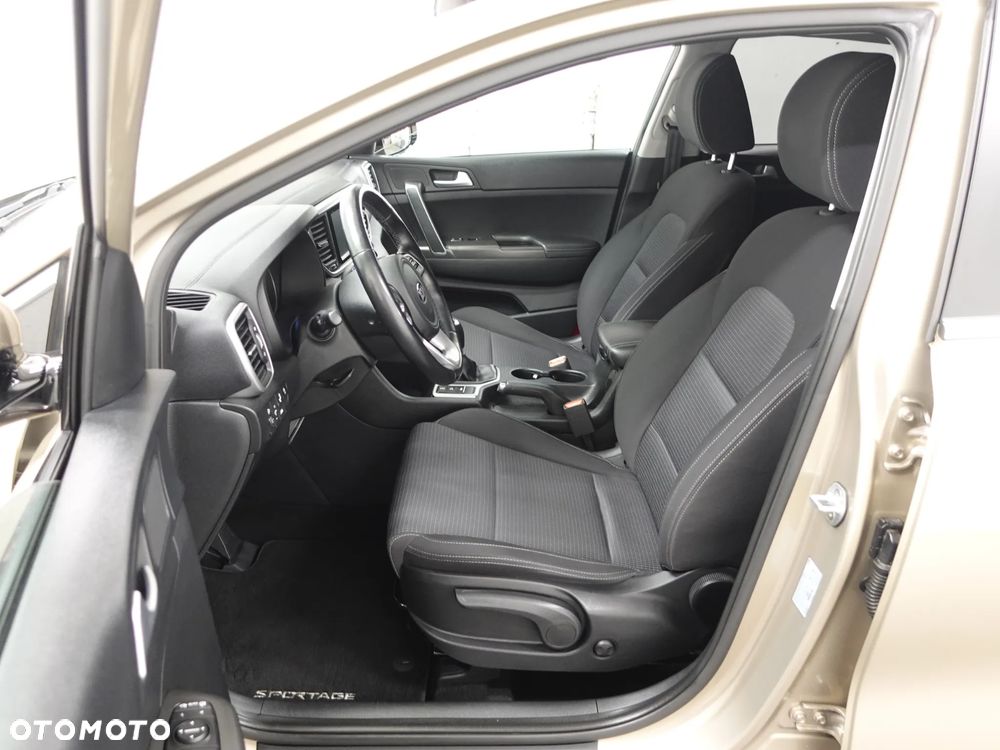Kia Sportage 1.6 CRDI AWD SPIRIT - 18
