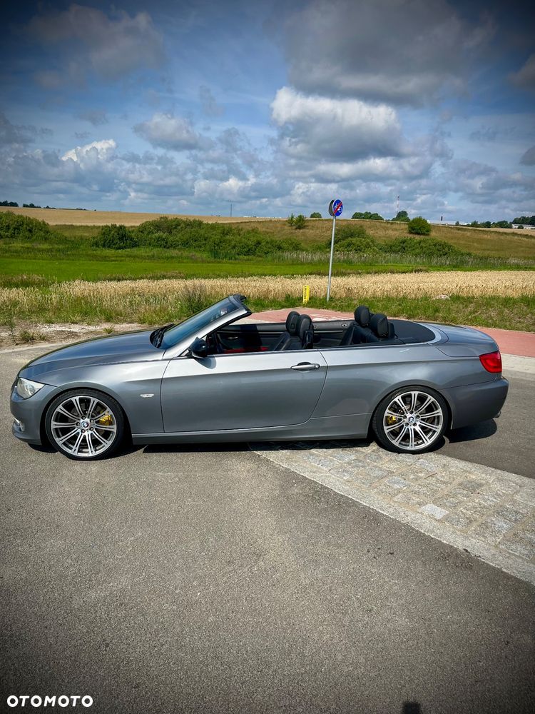 BMW Seria 3 325d - 21