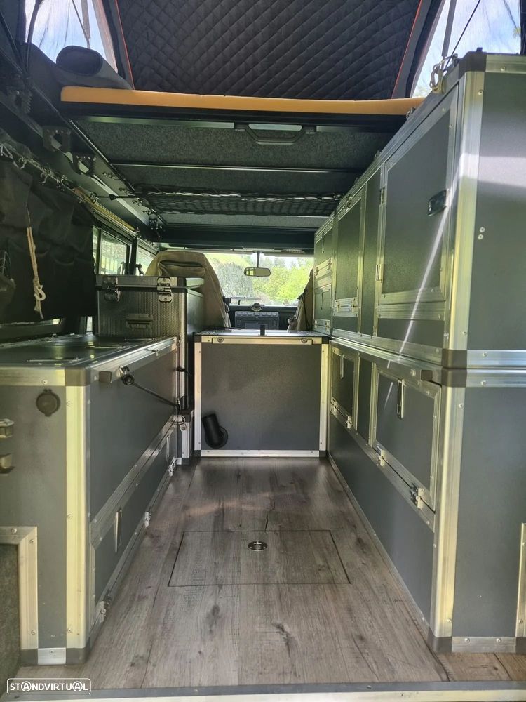 Land Rover Defender 110 2.5 TD5 Metal Top - 3