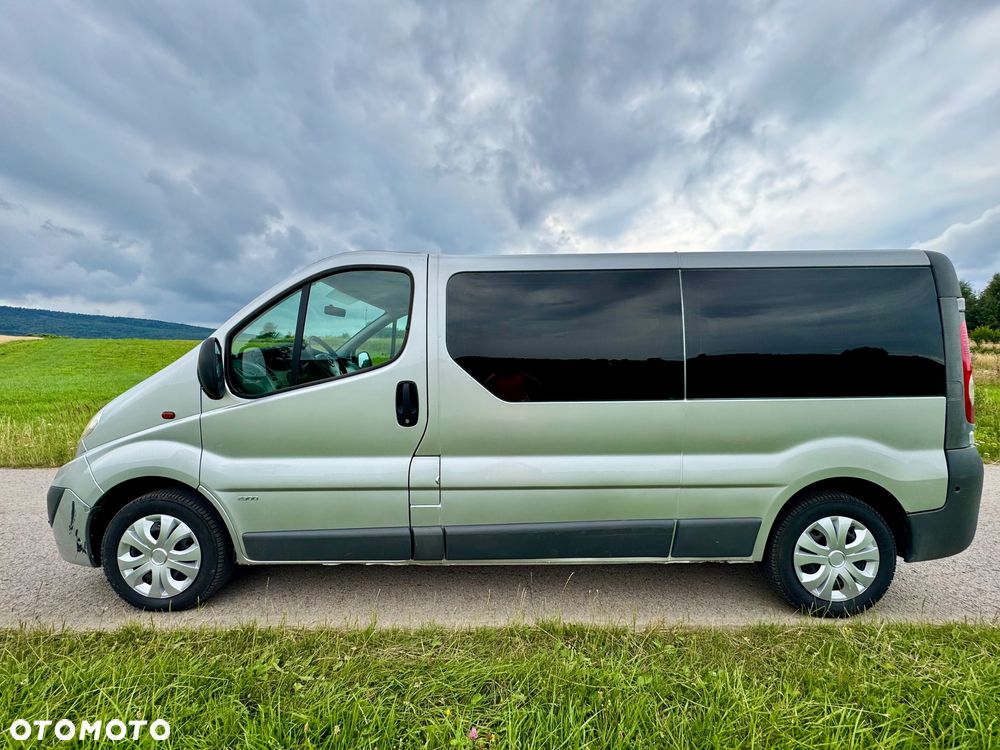 Opel Vivaro - 5