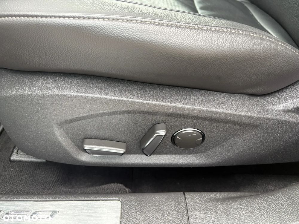 Ford Mondeo 1.6 TDCi ECOnetic Start-Stopp Titanium - 10