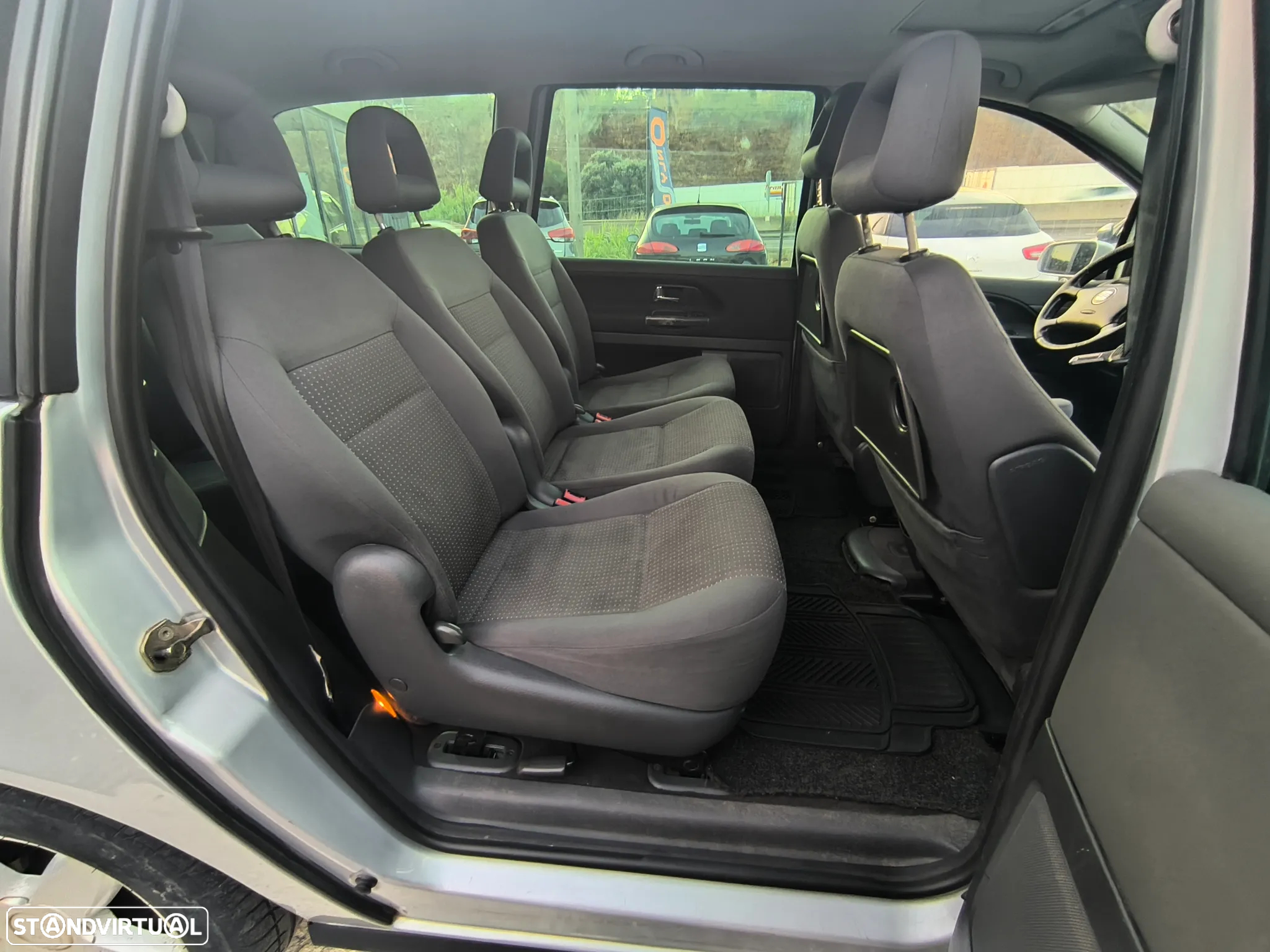 SEAT Alhambra 1.9 TDI Confort - 8