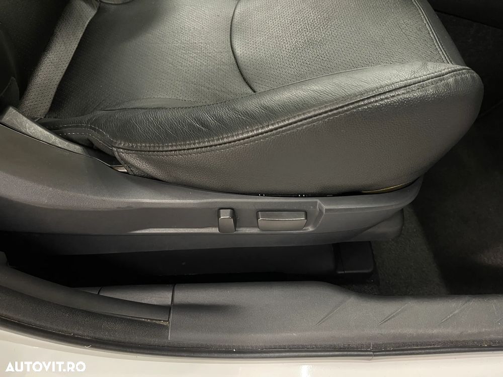 Peugeot 4008 1.8 HDI FAP STT Allure - 23