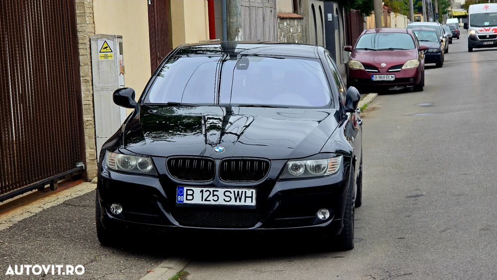 BMW Seria 3 318d - 3