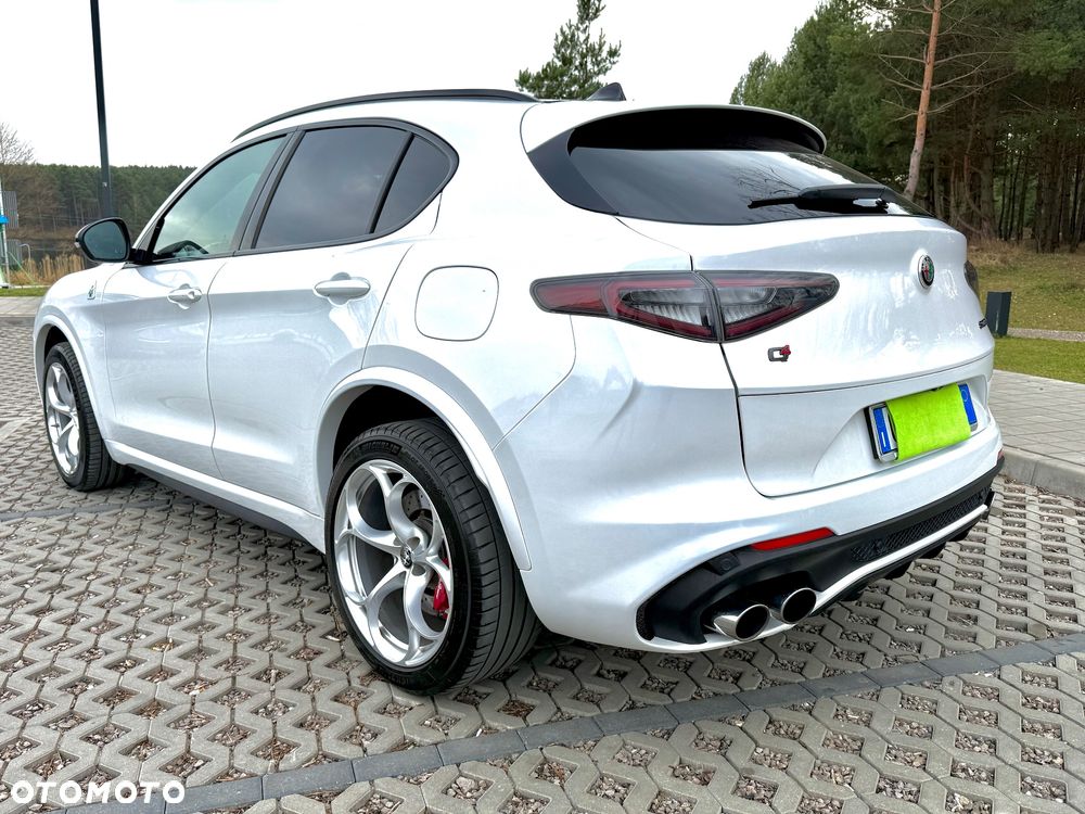 Alfa Romeo Stelvio 2.9 V6 Bi-Turbo Quadrifoglio Q4 - 18