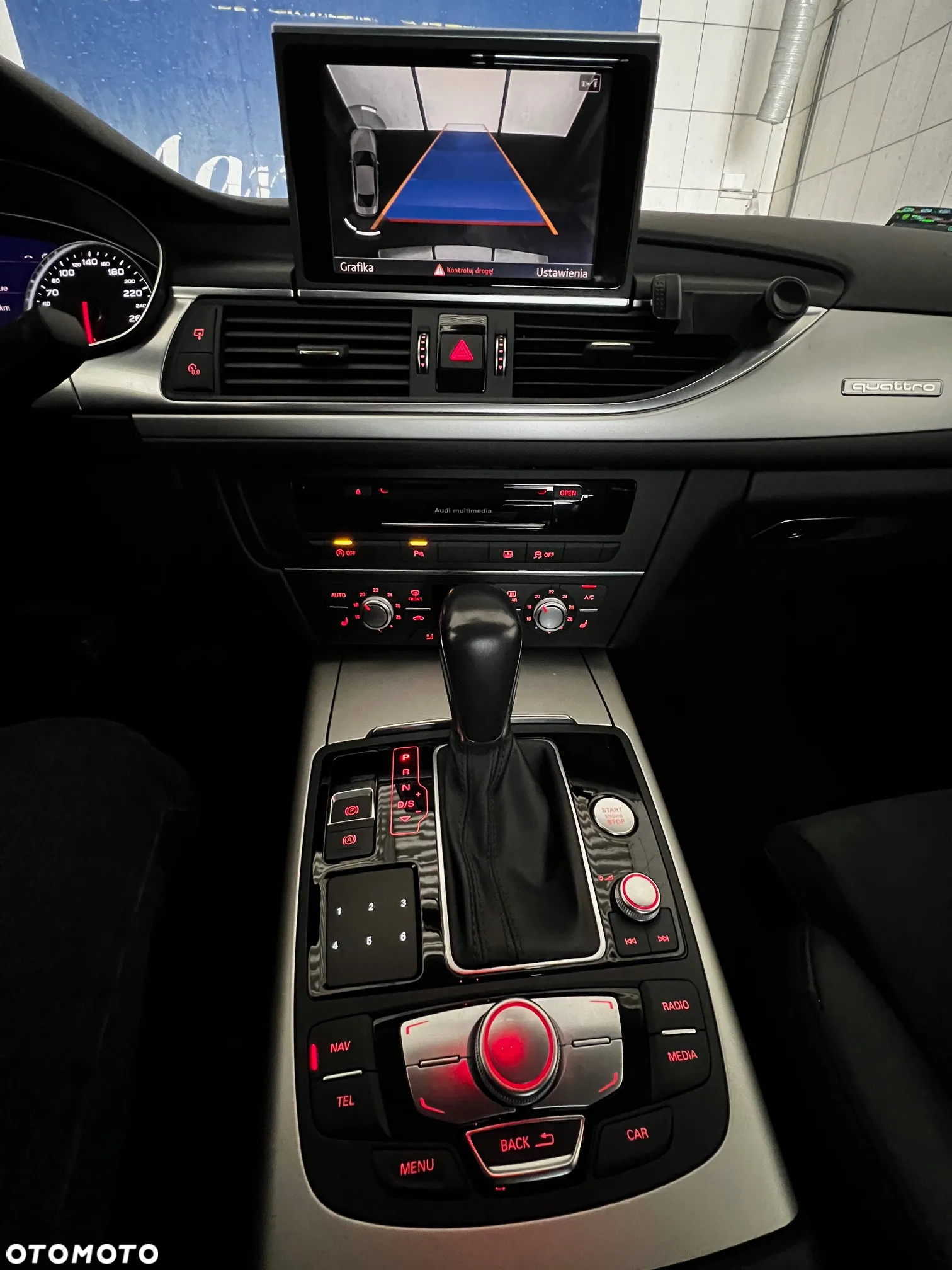 Audi A6 3.0 TDI Quattro S tronic - 25