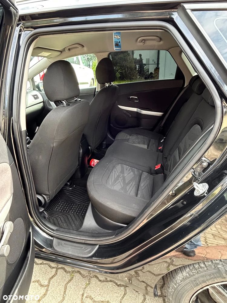 Kia Ceed Cee'd 1.6 CRDi M - 21