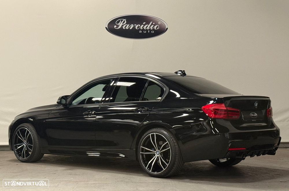 BMW 320 d Aut. M Sport - 13