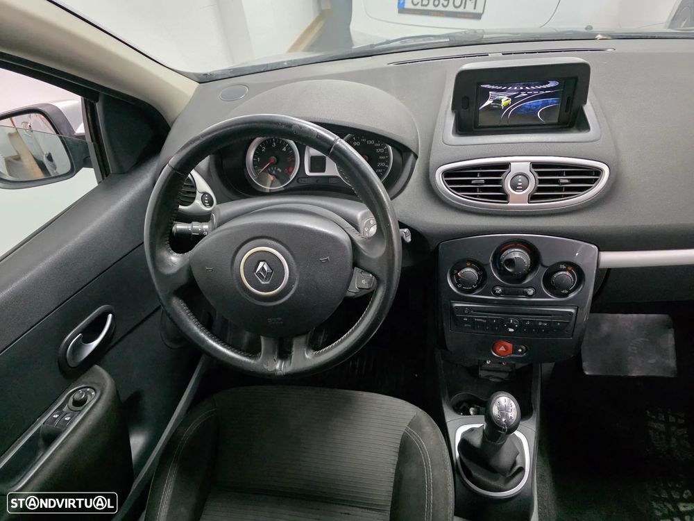 Renault Clio Break 1.5 dCi 90 FAP TomTom Edition - 8