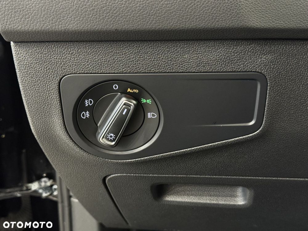 Volkswagen Tiguan - 19