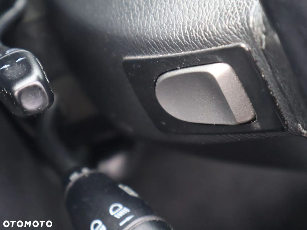 Mercedes-Benz Klasa C 180 Kompressor Automatik - 10