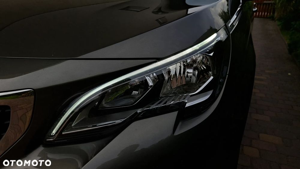 Peugeot 3008 2016 photo 3