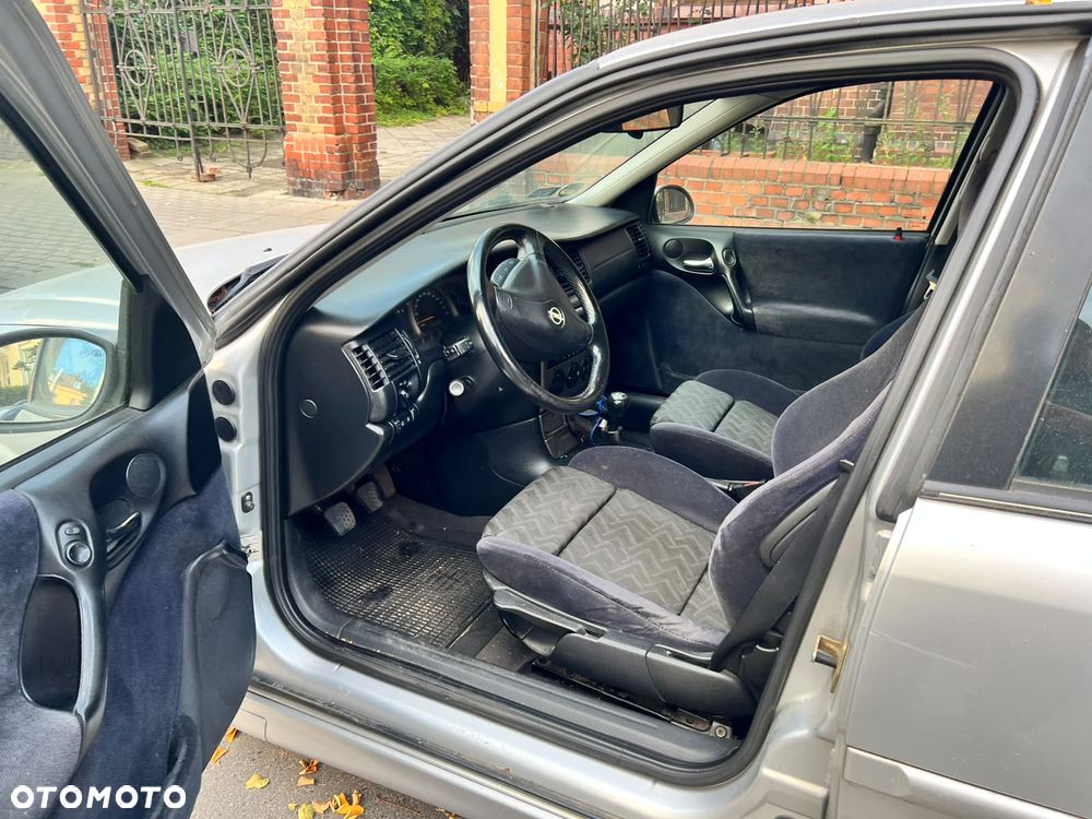 Opel Vectra 1.8 CD Exklusiv - 8