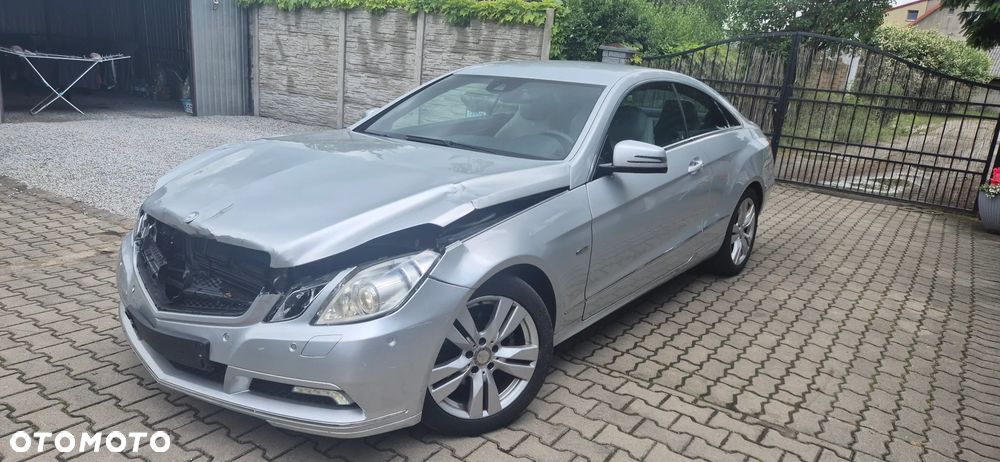Mercedes-Benz Klasa E - 1