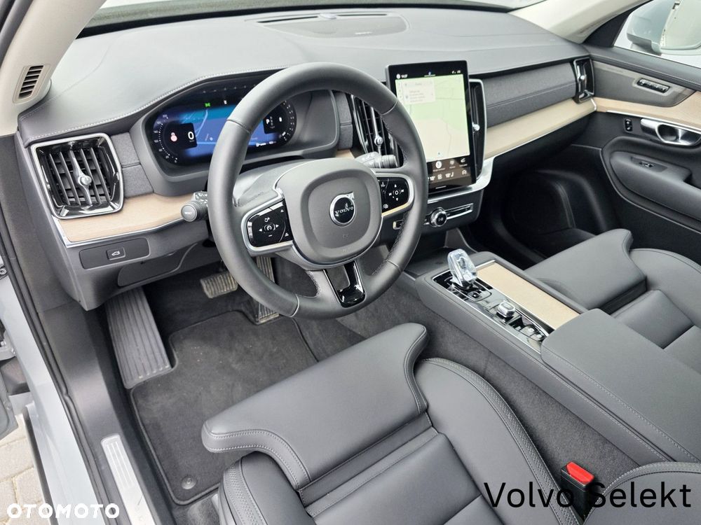Volvo XC 90 - 12